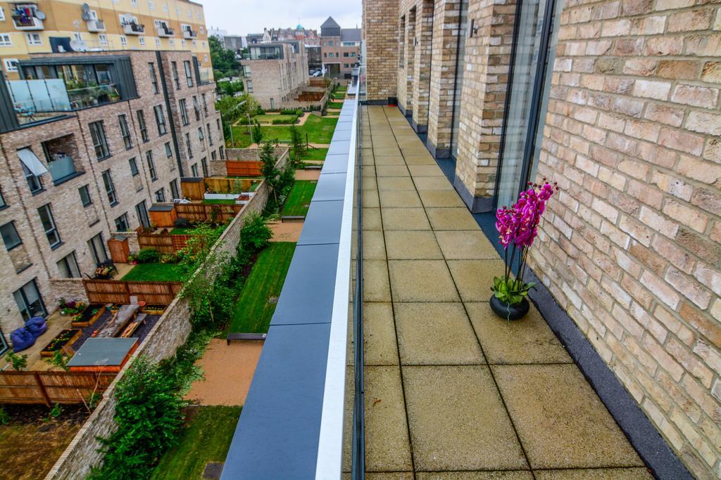 Apartment Wharf - Cambridge Av London Ngoại thất bức ảnh